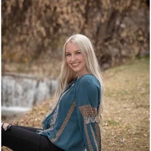 Meet your Posher, Katie